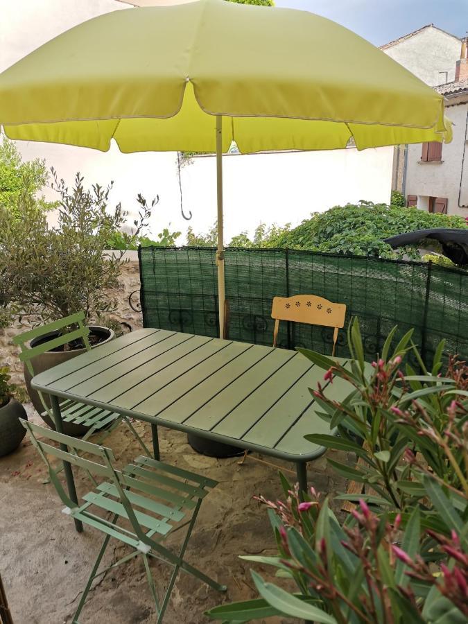 Chez Gilles Math Apartment Saint-Martin-de-Bromes Exterior photo